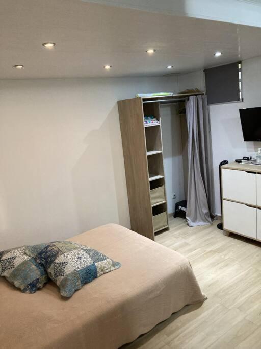 Agreable Logement, Bien Situe سكولكر المظهر الخارجي الصورة